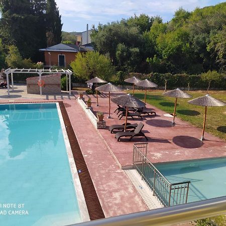 Frosini Gardens Hotel Kassiopi Eksteriør billede