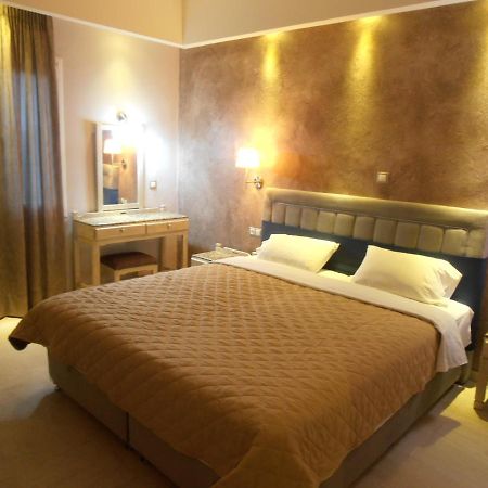 Frosini Gardens Hotel Kassiopi Eksteriør billede
