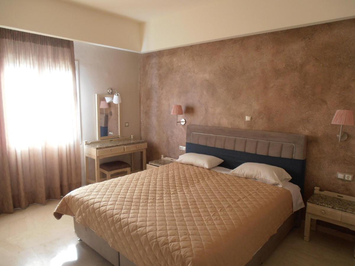 Frosini Gardens Hotel Kassiopi Eksteriør billede