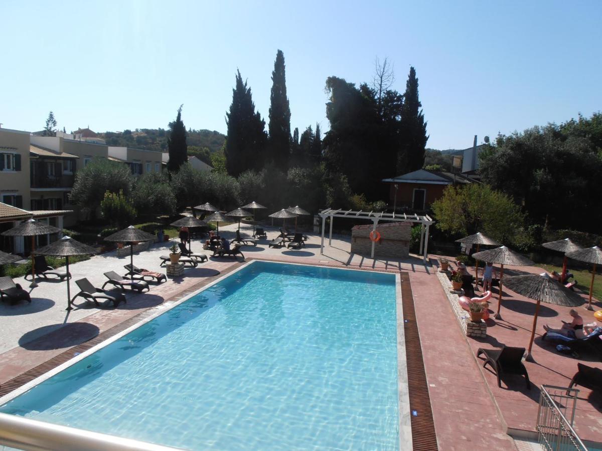 Frosini Gardens Hotel Kassiopi Eksteriør billede
