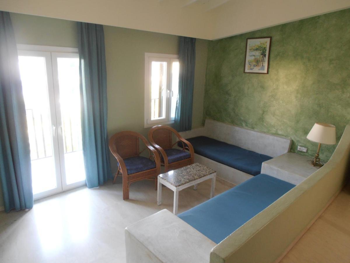 Frosini Gardens Hotel Kassiopi Eksteriør billede