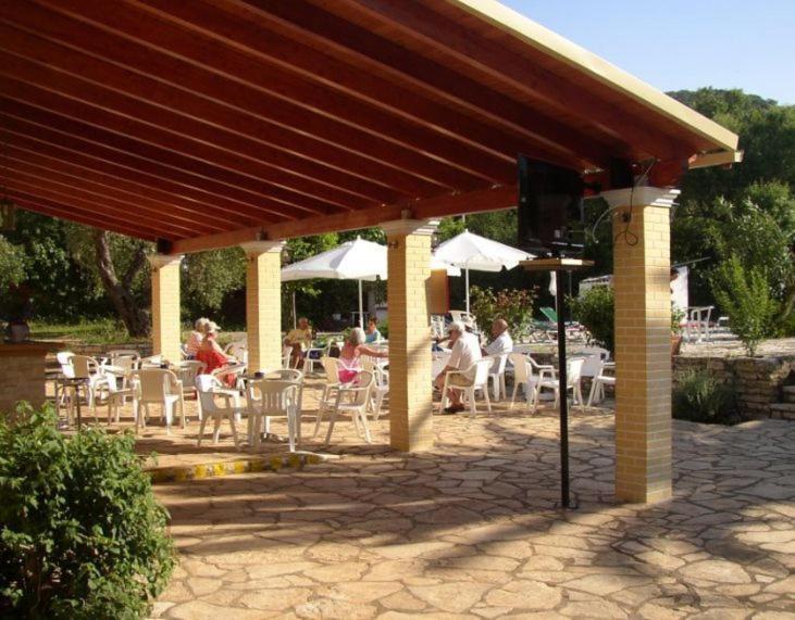 Frosini Gardens Hotel Kassiopi Eksteriør billede
